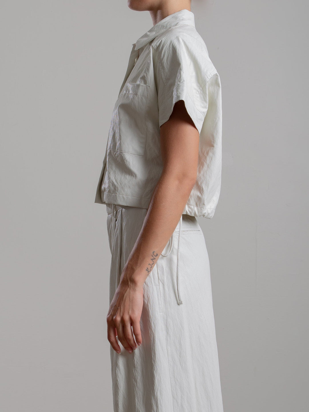 Zoey Shirt in Faux Leather - Ivory – Pharaoh Collection