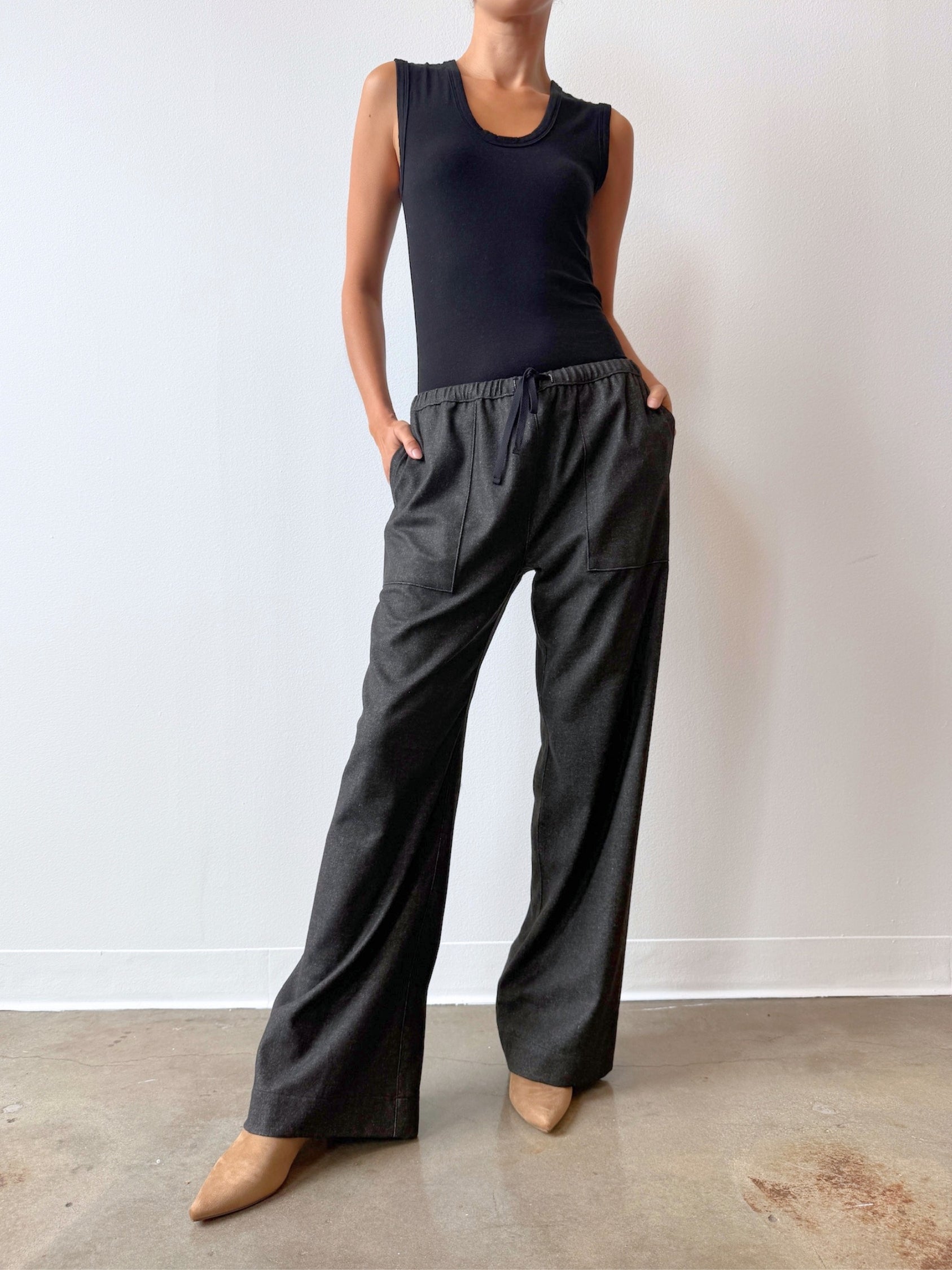 Casey Pant in Cambridge Flannel - Charcoal – Pharaoh Collection